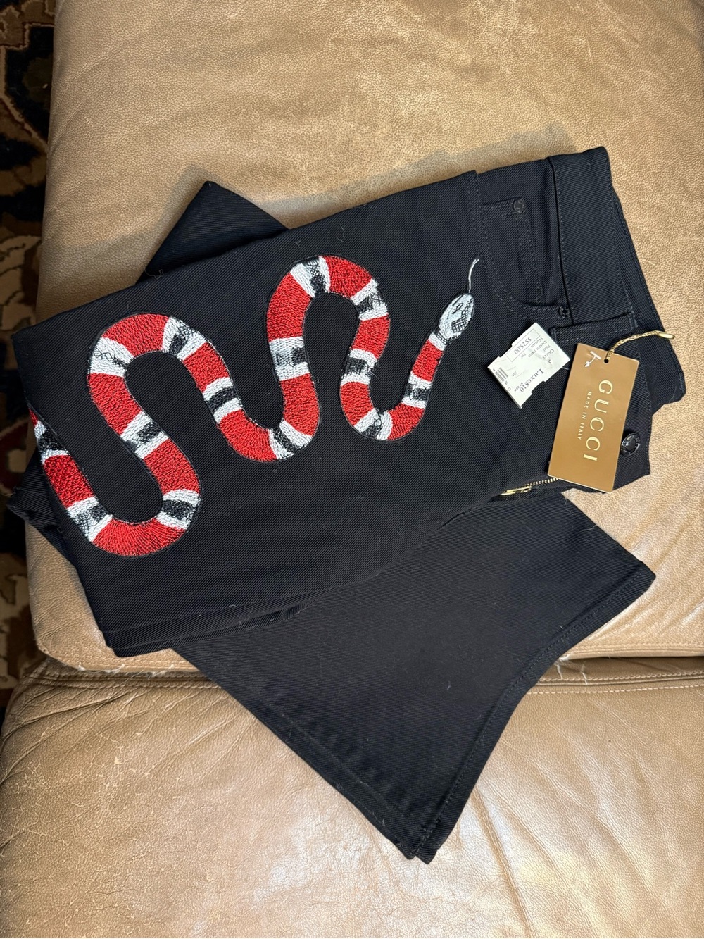 Gucci Black Jeans with Red Snake Graphic. Made in Italy 🇮🇹